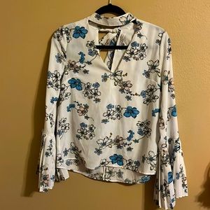 White floral top, pink, white, blue flowers, long sleeve, v neck, v back